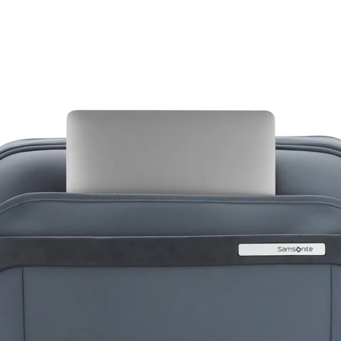Elevation™ Plus softside wereldwijde handbagage-spinner