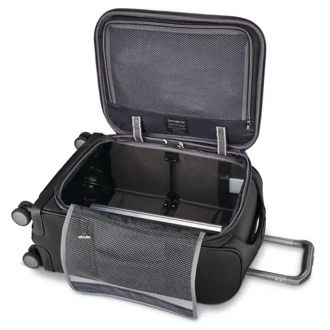 Theorym softside medium spinner