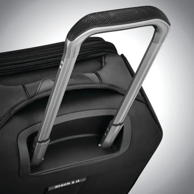 Theorym softside medium spinner