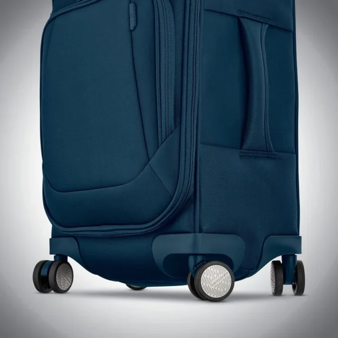 Theorym softside medium spinner