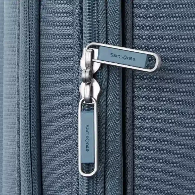 Uplift softside medium spinner